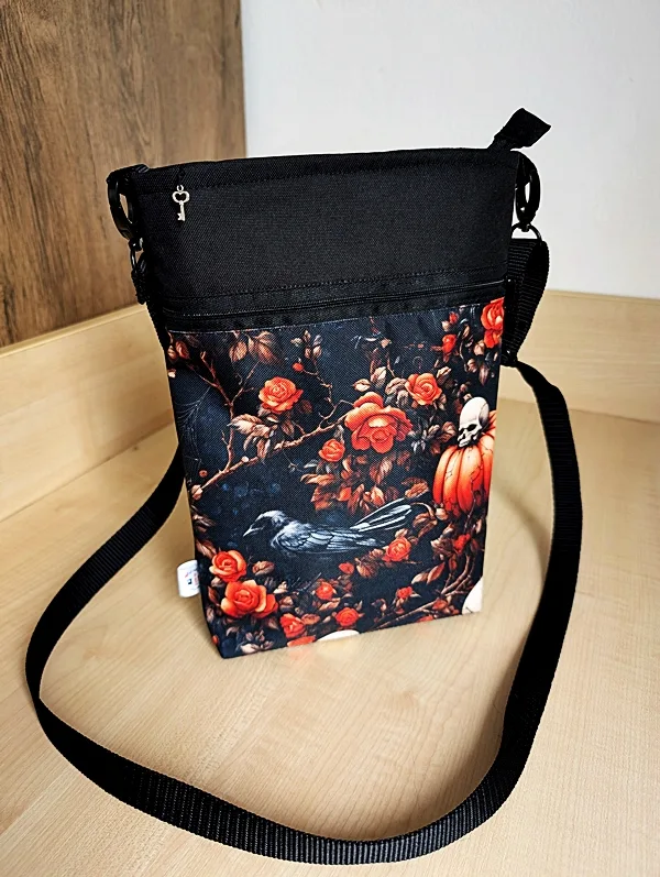 Malá kabelka - Havran